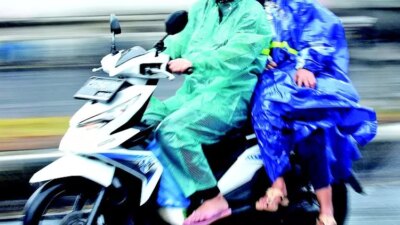 bmkg-peringatkan-musim-hujan-datang-lebih-awal,-banyuwangi-waspadai-cuaca-ekstrem