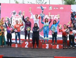 Agenda Resmi Federasi Sepeda Dunia, Banyuwangi Ijen Geopark Downhill Diikuti Ratusan Pembalap dari 7 Negara