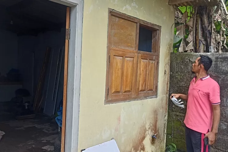 kantor-desa-plampangrejo-banyuwangi-dibobol-maling,-spiker-dan-gerinda-raib