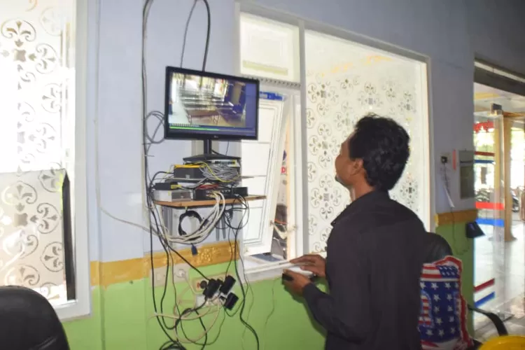 bobol-kantor-desa-plampangrejo-banyuwangi,-pencuri-lolos-karena-cctv-mati