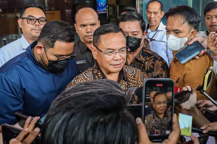 suap-proyek-kereta-api-djka,-bupati-pati-sudewo-didalami-kpk-soal-fee-vendor