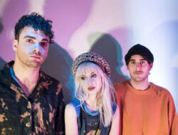 Hayley Williams Tegaskan Paramore Tidak Bubar, Cuma Hiatus – TIMES Banyuwangi