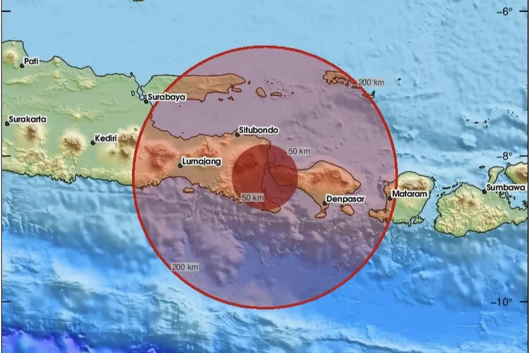 bali-sehari-penuh-diguncang-10-kali-gempa,-rumah-rumah-warga-banyuwangi-ambruk