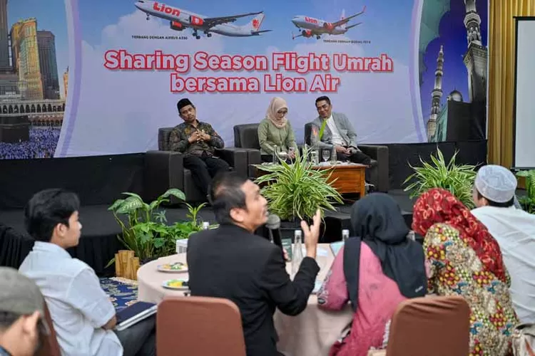 lion-air-siapkan-penerbangan-umrah-dari-bandara-banyuwangi,-jemaah-bisa-terbang-lebih-dekat!