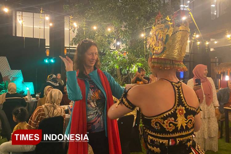 kokoon-hotel-banyuwangi-kenalkan-budaya-osing-lewat-kuliner-nusantara-–-times-banyuwangi