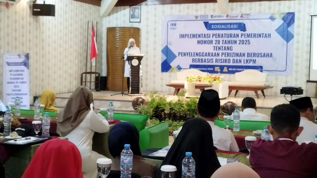 bupati-banyuwangi:-pp-28-tahun-2025-menguntungkan-pelaku-usaha-kecil,-urus-perizinan-lebih-mudah
