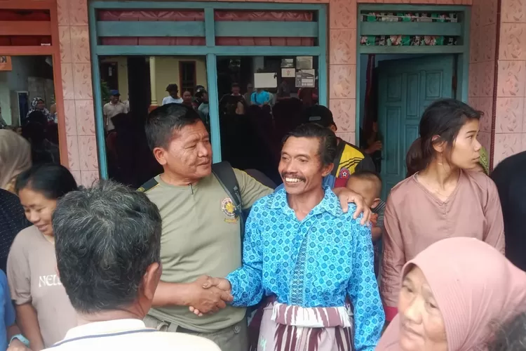 warga-banyuwangi-hilang-di-hutan-songgon,-netizen-ungkap-kisah-mistis:-kawanan-harimau-hingga-akar-pantangan