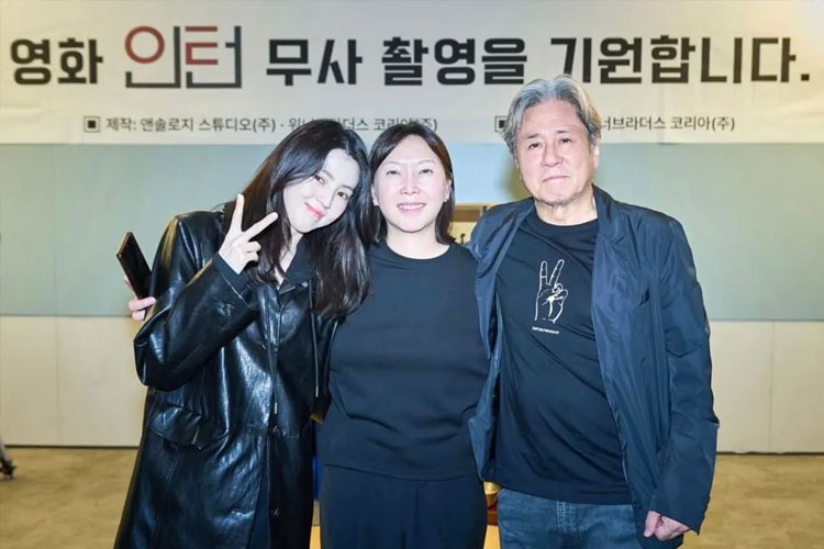 han-so-hee-dan-choi-min-sik-resmi-bintangi-film-the-intern-versi-korea-–-times-banyuwangi