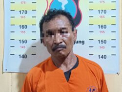 Polisi Amankan Kayu jati Diduga Ilegal Serta Terduga Pelaku Pelaku Berinisial TS