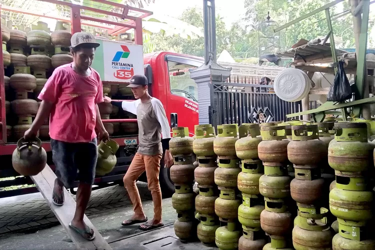menkeu-purbaya-blak-blakan!-bongkar-harga-terbaru-gas-lpg-3-kg,-ternyata-segini