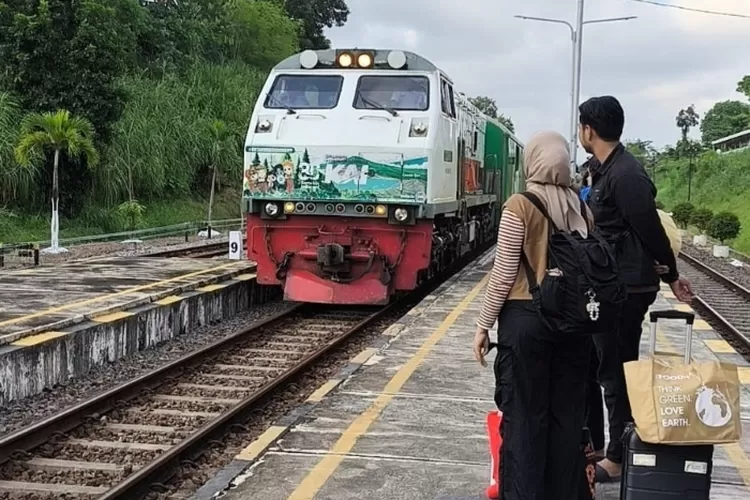 gempa-magnitudo-6,0-di-sumenep-ganggu-jalur-kereta-api-daop-9-jember,-begini-penjelasan-kai
