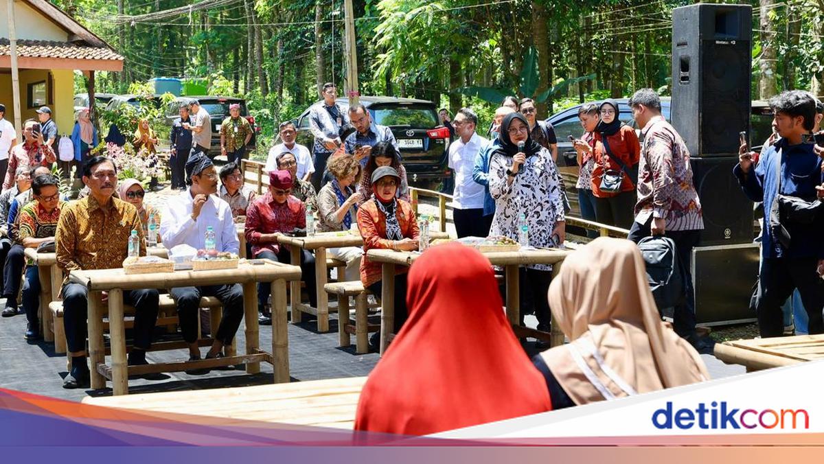 matangkan-bansos-digital,-para-menteri-blusukan-hingga-pelosok-banyuwangi