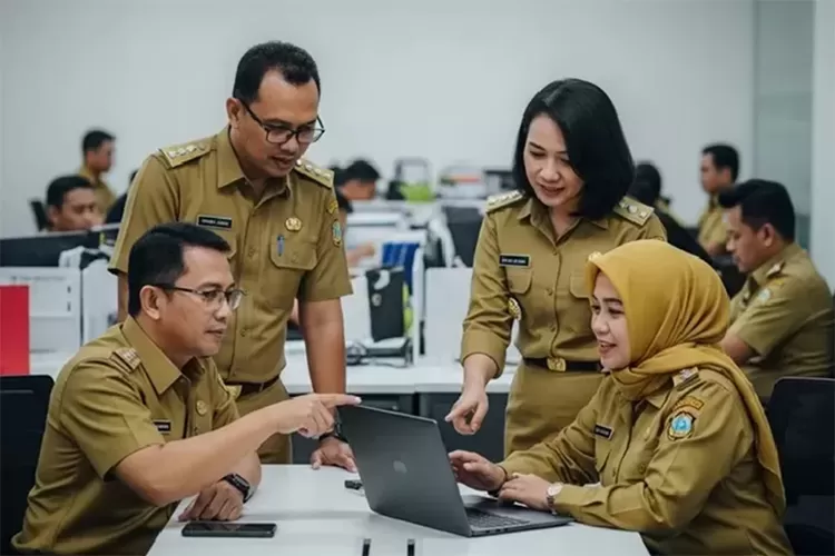 resmi!-gaji-pns,-pensiunan-dan-pppk-naik-hingga-12-persen,-cair-november-2025-dengan-sistem-rapel