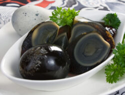 Telur Pitan atau Telur Seribu Tahun, Cikal Bakal Telur Asin? – TIMES Banyuwangi