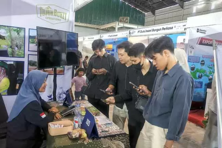 ribuan-gen-z-serbu-banyuwangi-career-expo-2025!-3.500-lowongan-dibuka,-ada-peluang-kerja-ke-luar-negeri
