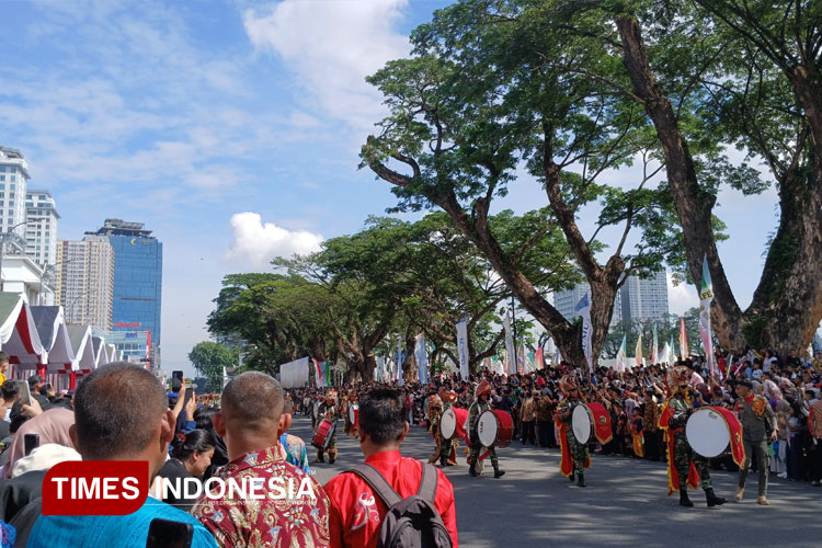 meriahnya-hut-ke-80-tni-di-medan,-umkm-dan-cfd-ramaikan-lapangan-merdeka-–-times-banyuwangi