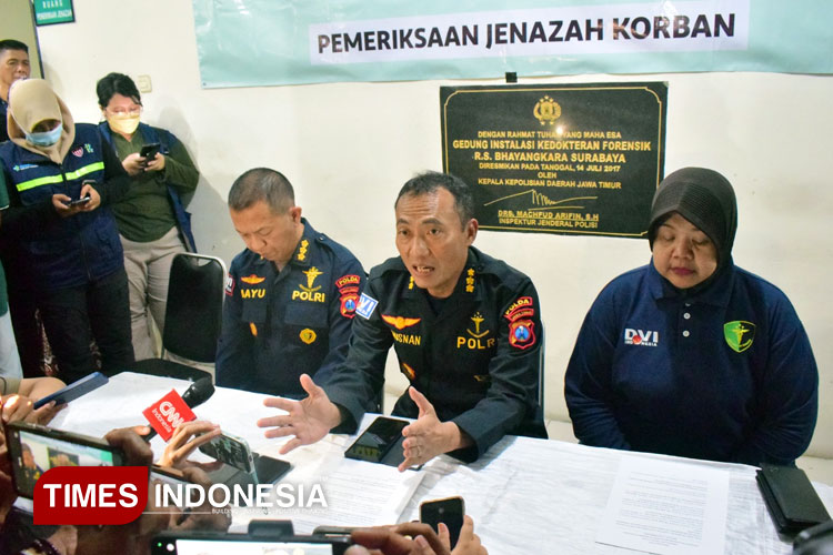 nik-keluarga-tak-bisa-dipakai-sebagai-data-tambahan-identifikasi-korban-ponpes-al-khoziny-–-times-banyuwangi