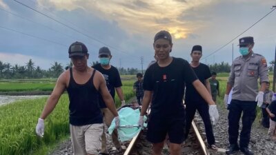 tersambar-ka-mutiara-timur,-warga-muncar-tewas-seketika-di-rel-singojuruh-banyuwangi