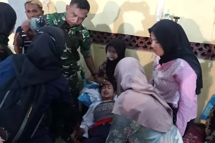heboh-dugaan-keracunan-program-makan-bergizi-gratis!-kemenkes-imbau-warga-segera-lapor-jika-alami-gejala-ini