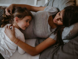 Pemerintah Ajak Orang Tua Luangkan 200 Menit Tiap Hari Tanpa Gawai Bareng Anak – TIMES Banyuwangi