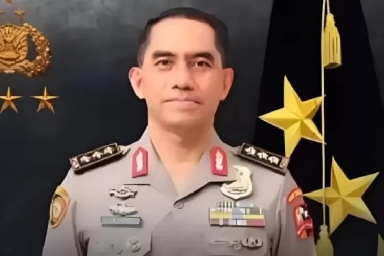 profil-komjen-pol-dwiyono:-perjalanan-karier-dari-polres-jakut-hingga-sekjen-p2mi