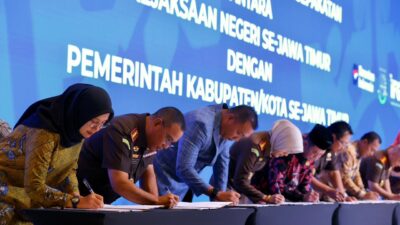 tandatangani-kesepakatan-restotative-justice-bersama-kejati,-bupati-ipuk-akan-perkuat-dengan-program-sosial-banyuwangi