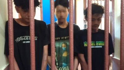 kawanan-remaja-bobol-sekolah-dan-masjid-di-muncar,-polisi-amankan-linggis-dan-sepeda-motor