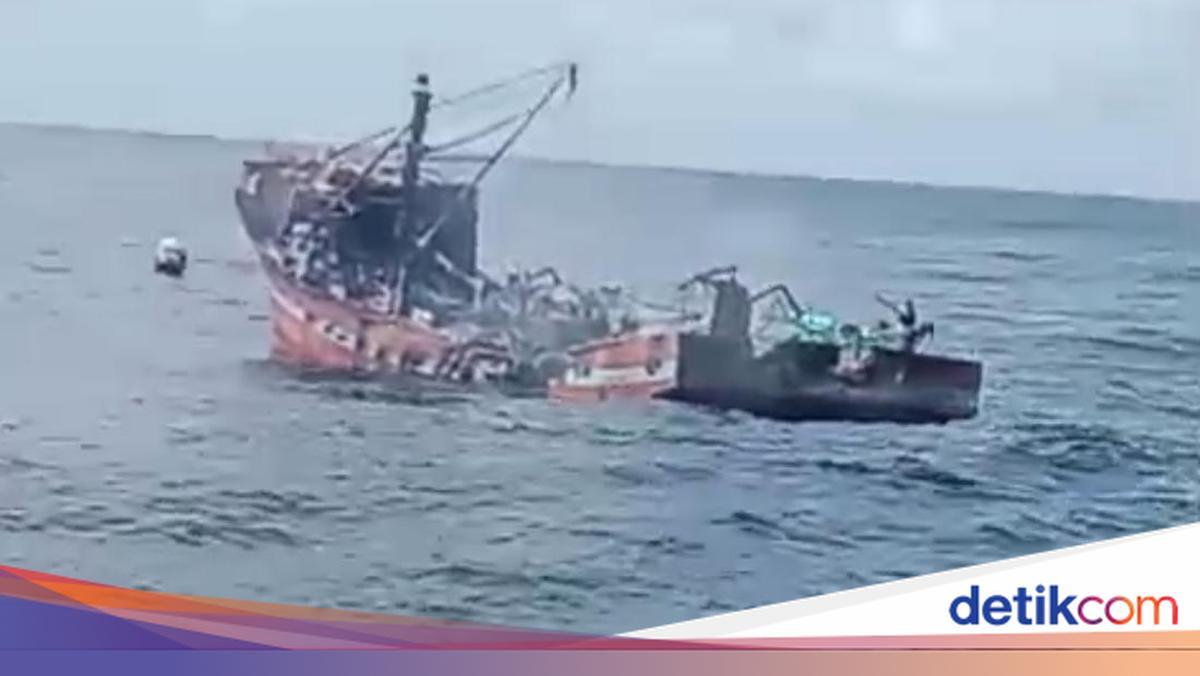 kapal-ikan-asal-banyumas-meledak-di-samudra-hindia,-1-abk-meninggal