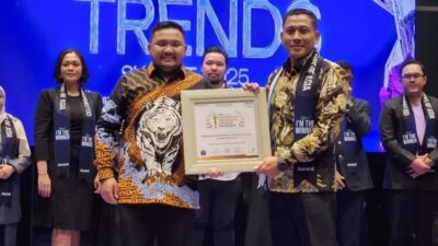 kapolresta-banyuwangi-kombes-pol.-rama-samtama-putra-raih-penghargaan-‘best-innovator-and-visionary-leader-2025’
