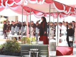 Berlangsung Khidmat, Bupati Ipuk Pimpin Upacara Hari Jadi ke 80 Provinsi Jawa Timur