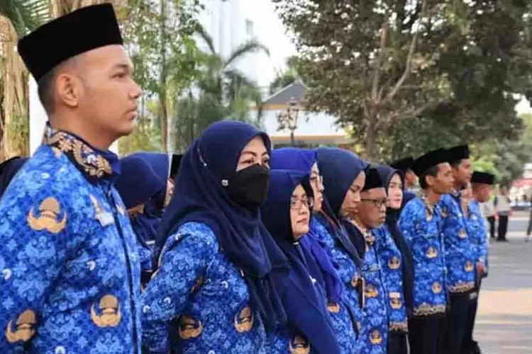 cair-november!-pemerintah-umumkan-jadwal-resmi-rapel-kenaikan-gaji-pensiunan-pns-2025,-naik-hingga-12-persen!-–-radar-banyuwangi