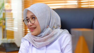 rakornas-tpakd-bareng-kementerian-ojk,-bupati-ipuk-komitmen-perkuat-literasi-dan-inklusi-keuangan-daerah