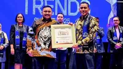 keren!-kapolresta-banyuwangi-kombes-rama-samtama-putra-raih-penghargaan-nasional-best-innovator-&-visionary-leader-2025!