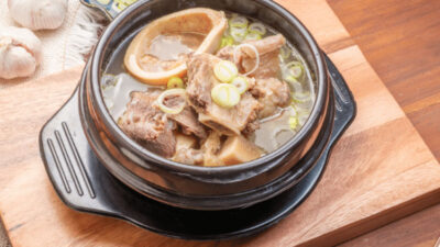 sejarah-kuliner-khas-korea-seolleongtang,-hidangan-raja-joseon-–-times-banyuwangi
