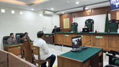 terbukti-edarkan-arak,-dua-pelaku-jalani-sidang-tipiring-di-pn-banyuwangi