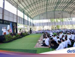 500 Pelajar TK-SMP Ramaikan Festival Anak Sholeh Banyuwangi