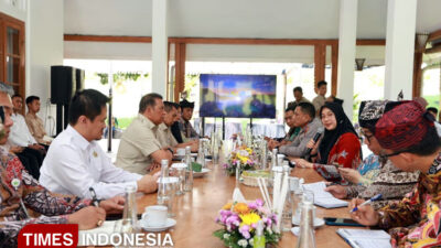 badan-gizi-nasional-tinjau-program-makan-bergizi-gratis-di-banyuwangi-–-times-banyuwangi
