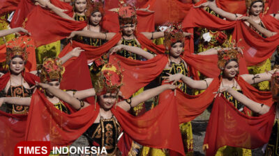ratusan-penari-bakal-meriahkan-gandrung-sewu-banyuwangi-2025-–-times-banyuwangi