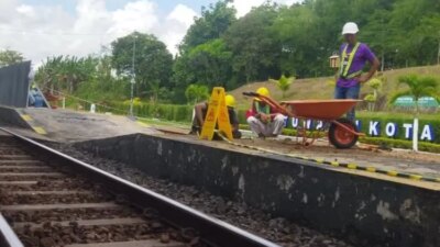 pertumbuhan-penumpang-kereta-api-naik,-kai-percantik-3-stasiun-di-banyuwangi-dengan-sentuhan-budaya-osing,-ini-detail-renovasinya