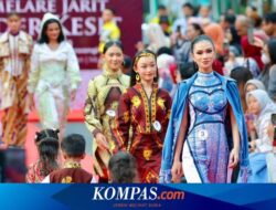 Meriah, Fashion Lorong Bambu Jadi Pembuka Banyuwangi Batik Festival 2025