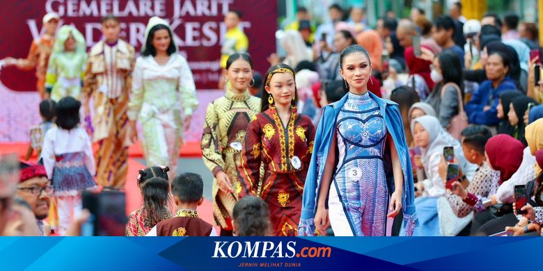 meriah,-fashion-lorong-bambu-jadi-pembuka-banyuwangi-batik-festival-2025