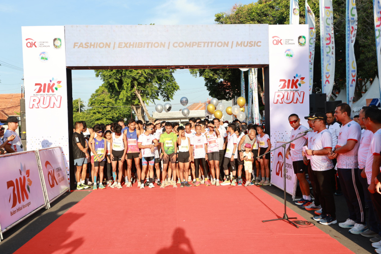 bik-run-2025,-ojk-dorong-literasi-keuangan-warga-banyuwangi-–-times-banyuwangi