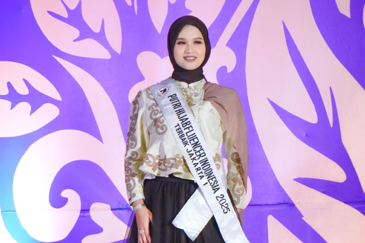 reisyifa-chantika-purnamasari,-harumkan-jakarta-di-putri-hijabfluencer-indonesia-2025-–-times-banyuwangi