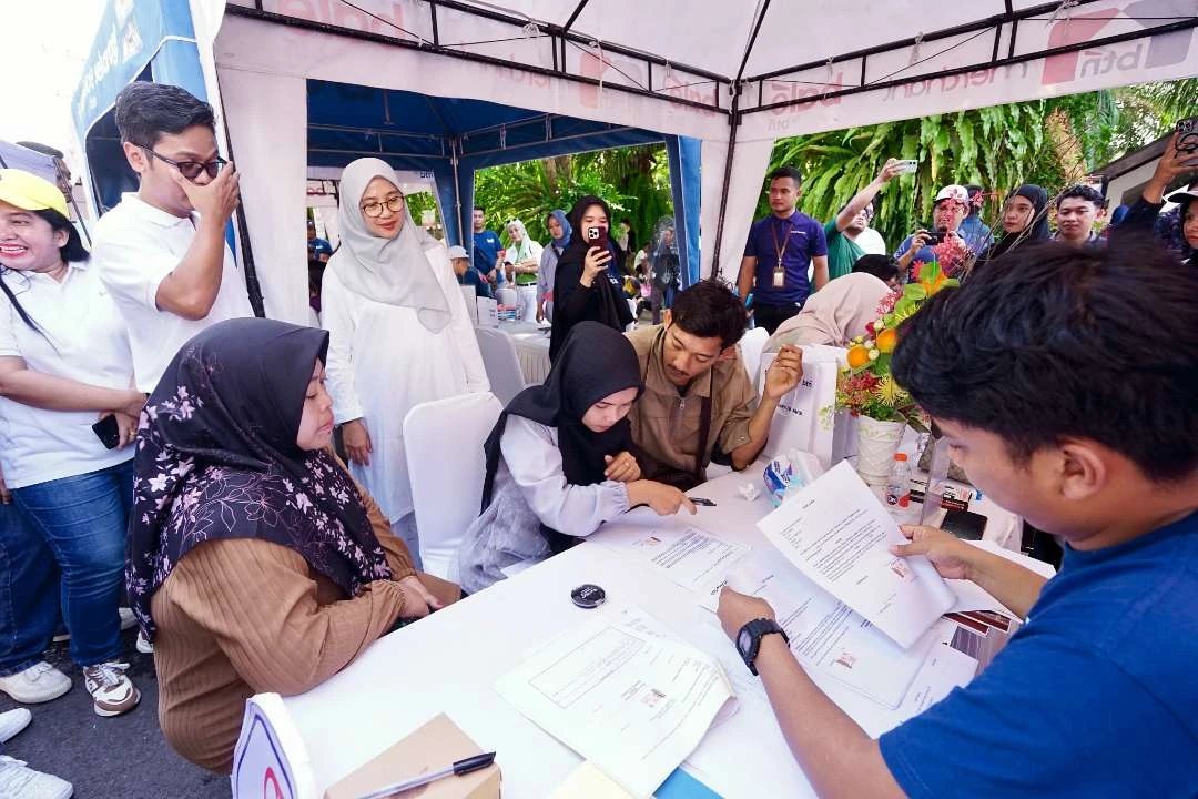 dukung-program-3-juta-rumah,-perbankan-dan-pengembang-di-banyuwangi-akad-massal-kpr-bersubsidi