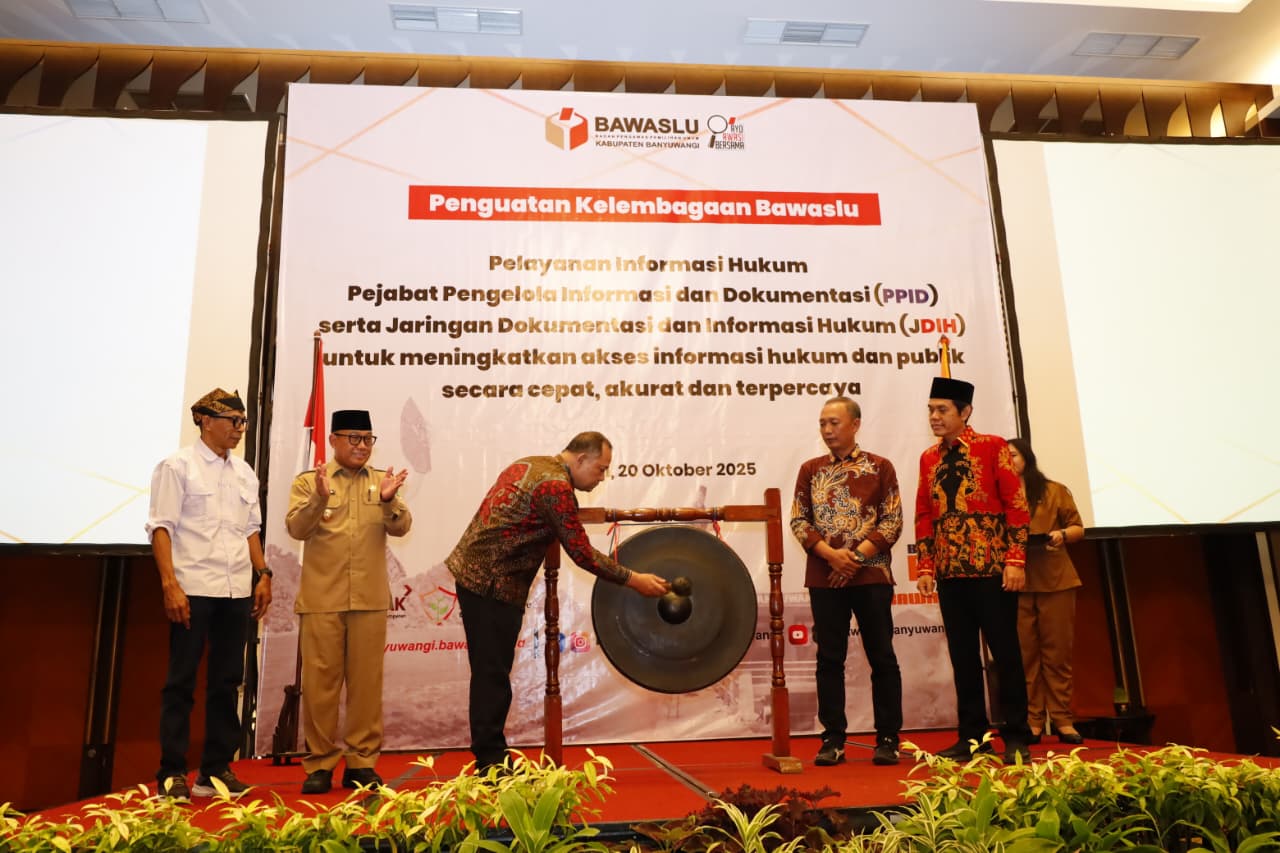 wabup-mujiono-minta-bawaslu-banyuwangi-jamin-keterbukaan-informasi-publik