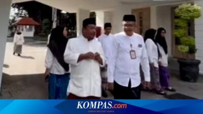 peringati-hari-santri,-asn-banyuwangi-wajib-pakai-sarung-dan-peci
