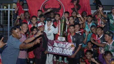 kesolidan-desi-banteng-fc-berbuah-juara-utama-di-turnamen-ketua-dpc-pdi-perjuangan-banyuwangi
