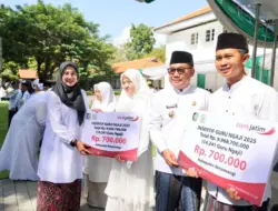 14.241 Guru Ngaji di Banyuwangi Terima Insentif Tepat di Hari Santri