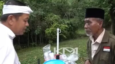 viral!-penjual-es-cincau-bogor-fasih-4-bahasa-kecewa-ke-dedi-mulyadi,-janji-jadi-penerjemah-belum-terwujud