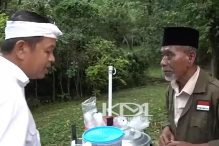 viral!-penjual-es-cincau-bogor-fasih-4-bahasa-kecewa-ke-dedi-mulyadi,-janji-jadi-penerjemah-belum-terwujud